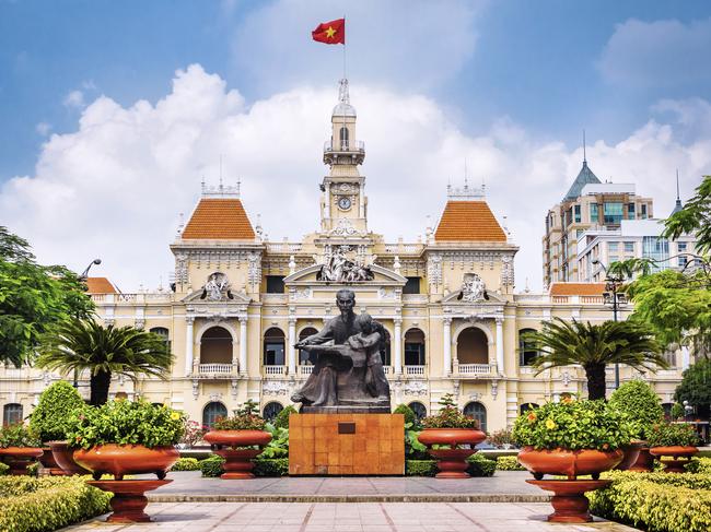 COLONIAL ARCHITECTURE Hit the footpath to explore Saigon’s colonial quarter with handsome structures like Notre Dame Cathedral, the Central Post Office, Hotel Continental, Opera House, Hotel de Ville de Saigon (pictured), Ho Chi Minh City Museum and People’s Court. All are enduring examples of the colonial-era architecture that once defined the settlement.