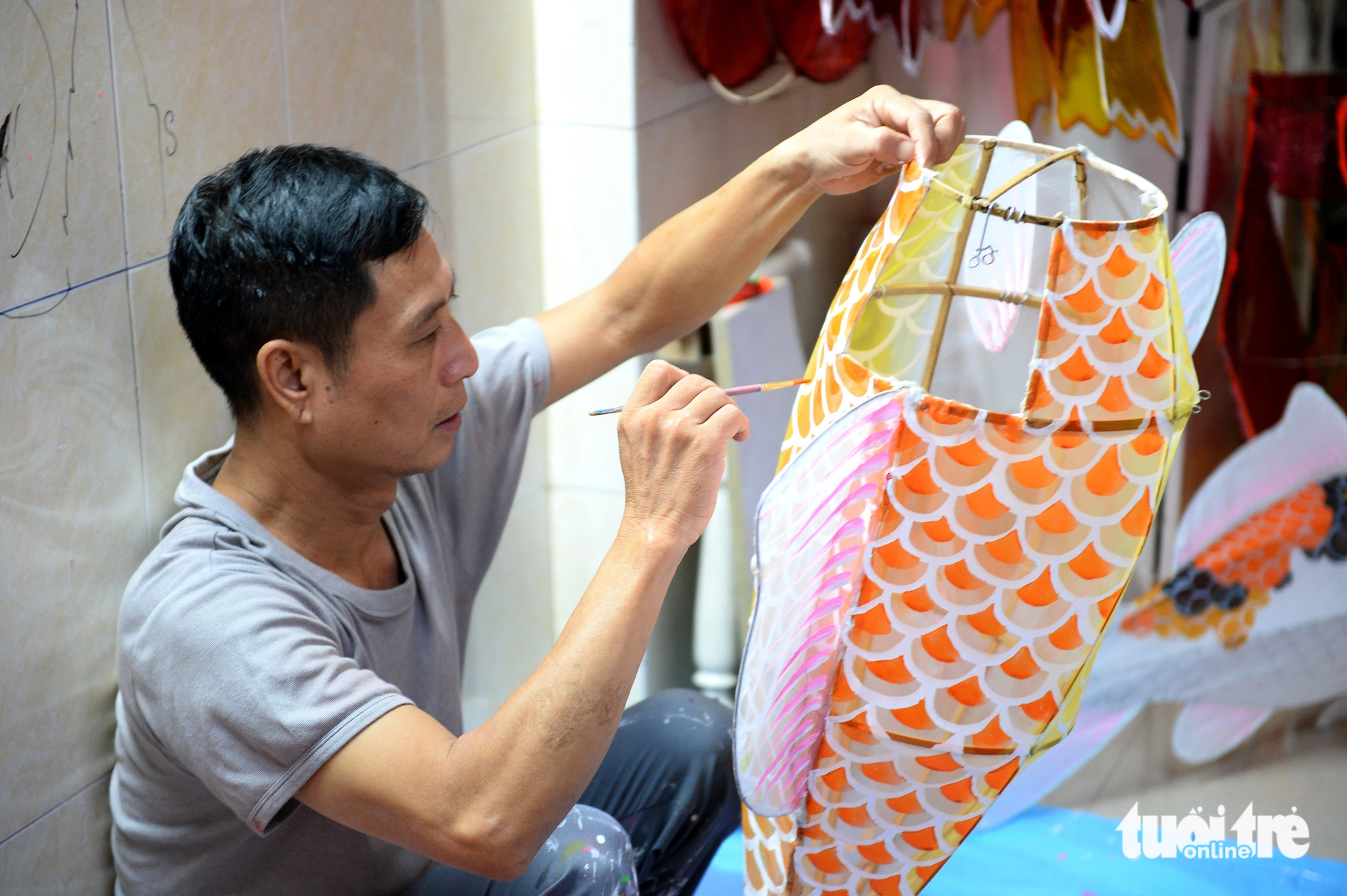 <em>Artisan Nguyen Trong Binh from Phu Binh lantern making village in District 11, Ho Chi Minh City makes a lantern for the 2023 Hue Lantern Festival in Thua Thien-Hue Province, central Vietnam</em>